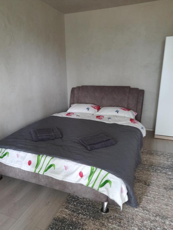 Home Uranus Brasov Bagian luar foto